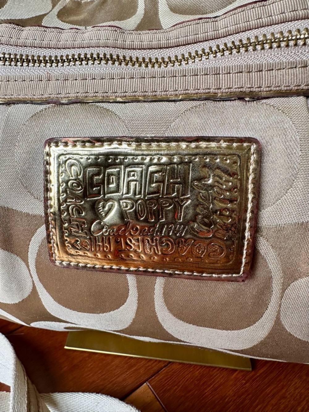 Coach Poppy Signature 2-Way Shoulder Bag with Signature Jacquard "C" Pattern - Picture 6 of 13
